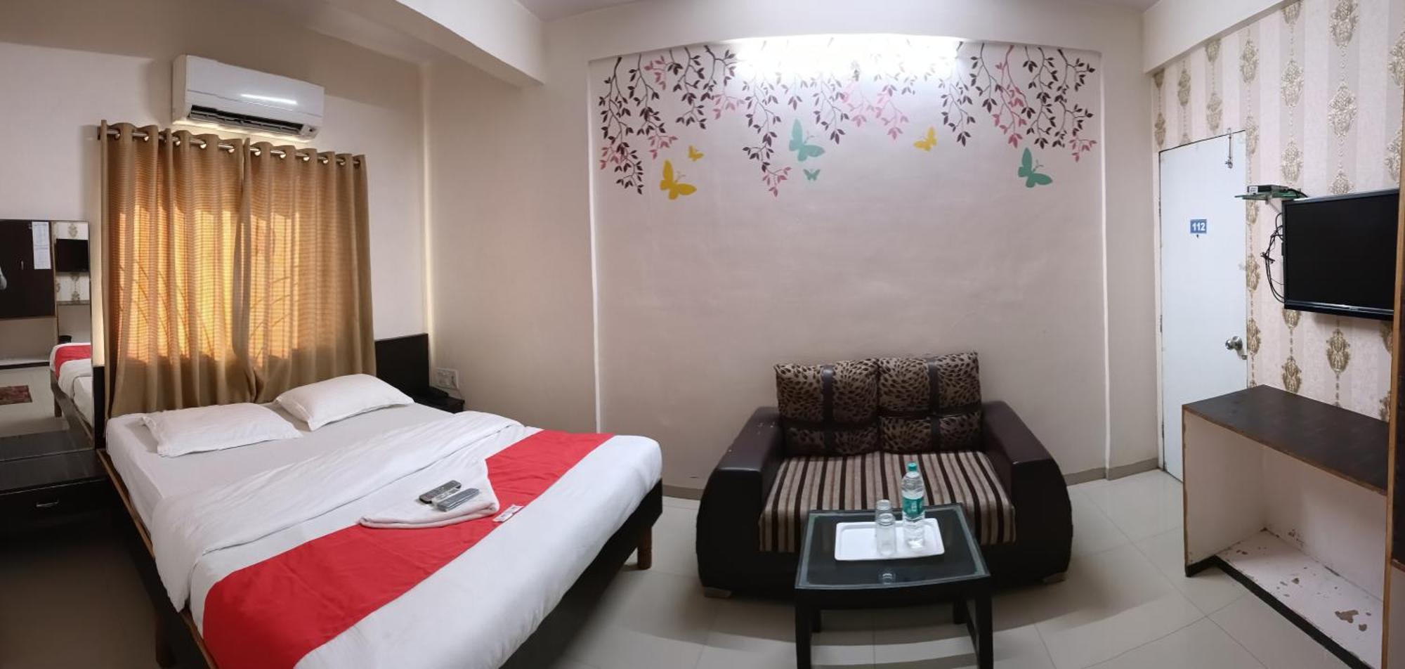 Hotel Royal Regency 奥兰加巴德 外观 照片